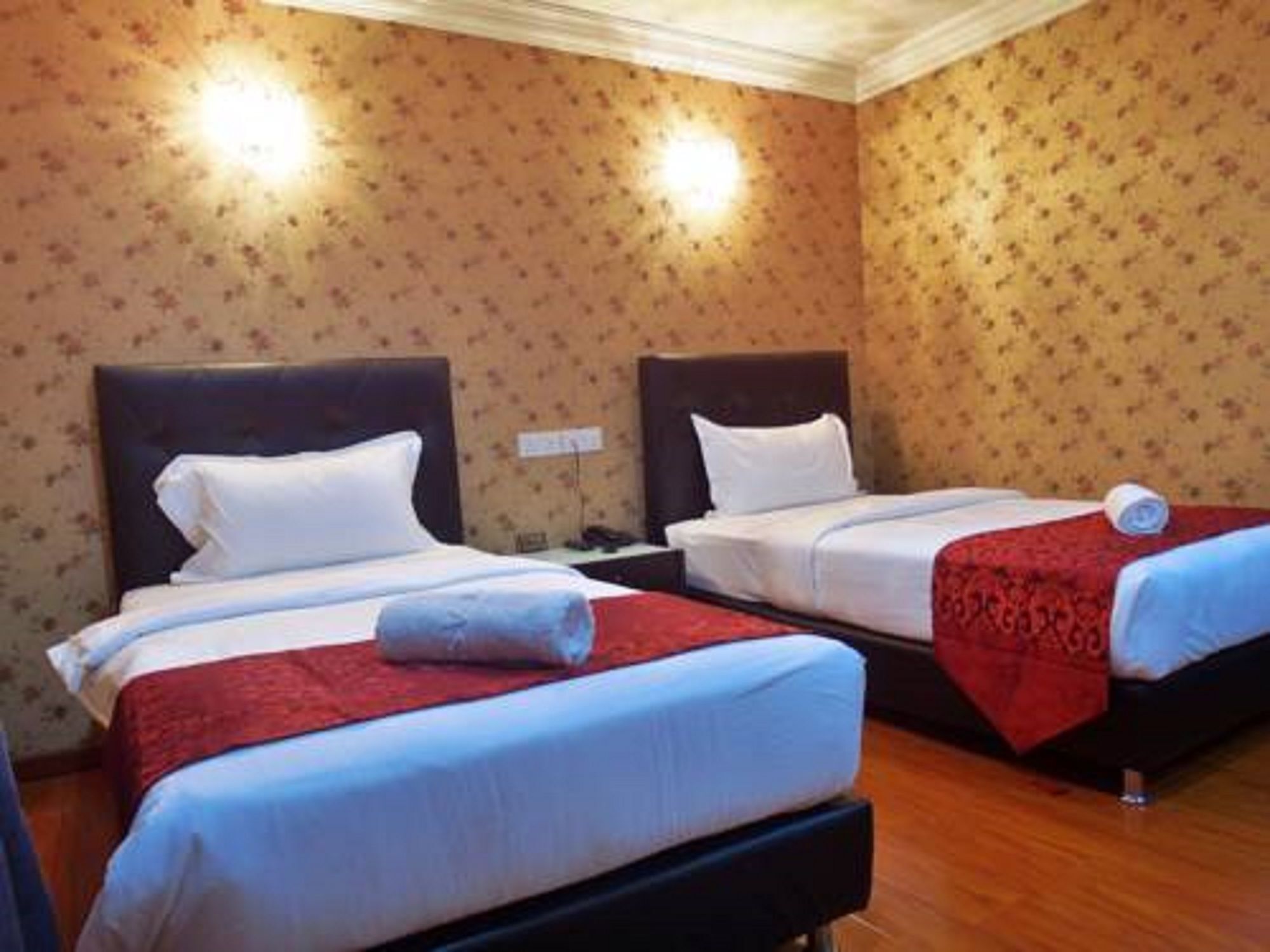Classic Kinabalu Hotel كوتا كينابالو المظهر الخارجي الصورة